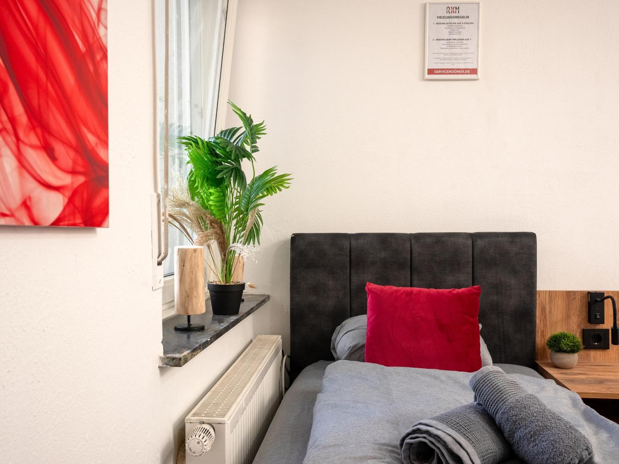 Serviceroom24 - 4 In Herten Wlan - Smart-tv - 24-7 Check-in Und Kueche Apartment *